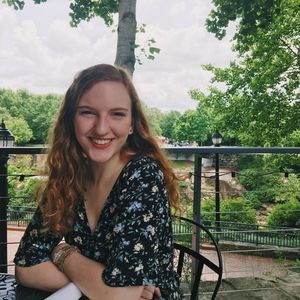 Meet your Posher, Abigail